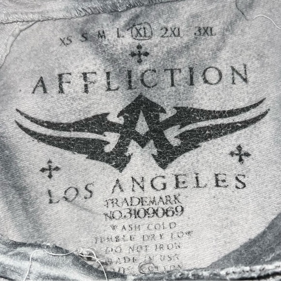 VTG Affliction Dead Or Alive Pullover Hoodie Studded Y2K Grunge Design Size XL - Picture 6 of 7